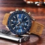 ⁦Montre Homme BENYAR 5140 Chronographe – Cadran Bleu, Boîtier Or Rose, Cuir Camel⁩ - الصورة ⁦2⁩