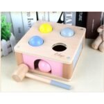 Banc à marteler avec balles et boîte – motricité