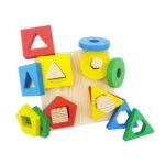 Encastrement de formes géométriques en bois