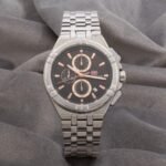 ⁦Montre Homme MINI FOCUS MF0471 Chronographe – Cadran Noir, Acier Argenté⁩ - الصورة ⁦3⁩