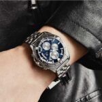 ⁦Montre Homme BENYAR 51080 Chronographe – Cadran Bleu à Compteurs Blancs, Acier⁩ - الصورة ⁦2⁩