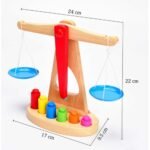 ⁦Balance d'équilibre en bois – plateaux et poids⁩ - الصورة ⁦2⁩