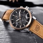 ⁦Montre Homme BENYAR 5104 Chronographe – Cadran Noir, Or Rose, Cuir Camel⁩ - الصورة ⁦4⁩