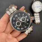 ⁦Montre Homme CURREN 8427 – Cadran Noir, Chiffres Romains, Bracelet Acier⁩ - الصورة ⁦4⁩