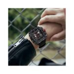 ⁦Montre Homme MINI FOCUS MF0399 Chronographe Tonneau – Noir, Touches Rouges⁩ - الصورة ⁦5⁩