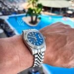 ⁦Montre Homme PAGANI DESIGN Automatique – Cadran Bleu, Lunette Cannelée, Bracelet Jubilé⁩ - الصورة ⁦4⁩
