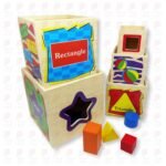 ⁦Tour de cubes avec formes à encastrer en bois⁩ - الصورة ⁦2⁩