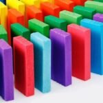 ⁦Domino en bois – 200 pièces, 10 couleurs⁩ - الصورة ⁦6⁩