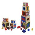 ⁦Tour de cubes avec formes à encastrer en bois⁩ - الصورة ⁦5⁩