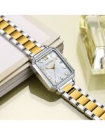 ⁦Montre Femme MINI FOCUS MF0472L Rectangulaire – Bicolore Or et Argent⁩ - الصورة ⁦6⁩
