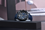 ⁦Montre Homme BENYAR 5205 Chronographe 43 mm – Boîtier Noir, Cadran Bleu⁩ - الصورة ⁦6⁩