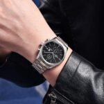 ⁦Montre Homme BENYAR 51087 Chronographe – Cadran Noir et Compteurs Argentés, Acier⁩ - الصورة ⁦4⁩