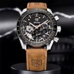 ⁦Montre Homme BENYAR 51075 – Cadran Noir Ajouré, Bracelet Cuir Camel⁩ - الصورة ⁦3⁩