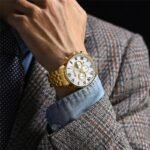 ⁦Montre Homme CURREN 8427 – Toute Dorée, Cadran Blanc à Chiffres Romains⁩ - الصورة ⁦5⁩