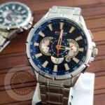 ⁦Montre Homme CURREN 83063 Chronographe – Cadran Bleu, Bracelet Acier Argenté⁩ - الصورة ⁦2⁩