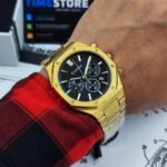 ⁦Montre Homme CURREN 8440 Chronographe – Boîtier Octogonal Doré, Cadran Noir⁩ - الصورة ⁦3⁩