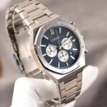 ⁦Montre Homme CURREN 8440 Chronographe – Boîtier Octogonal Argenté, Cadran Bleu⁩ - الصورة ⁦2⁩
