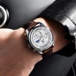 ⁦Montre Homme BENYAR 5193 Chronographe – Cadran Blanc, Cuir Marron⁩ - الصورة ⁦3⁩