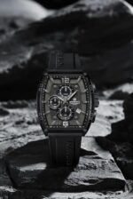 ⁦Montre Homme NAVIFORCE NF6101 Chronographe Tonneau – Tout Noir⁩ - الصورة ⁦5⁩