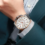 ⁦Montre Homme CURREN 8363 Chronographe 48 mm – Cadran Blanc, Lunette Or Rose⁩ - الصورة ⁦3⁩