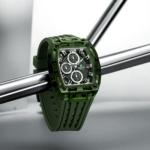 ⁦Montre Homme NAVIFORCE NF7105 Chronographe Tonneau – Boîtier Transparent Vert⁩ - الصورة ⁦4⁩