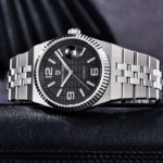 ⁦Montre Homme PAGANI DESIGN PD-YS027 Automatique Rétro – Cadran Noir Texturé, Bracelet Intégré⁩ - الصورة ⁦4⁩