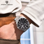 ⁦Montre Homme PAGANI DESIGN PD-1823 Style Plongée – Boîtier Coussin, Cadran et Lunette Noirs⁩ - الصورة ⁦2⁩