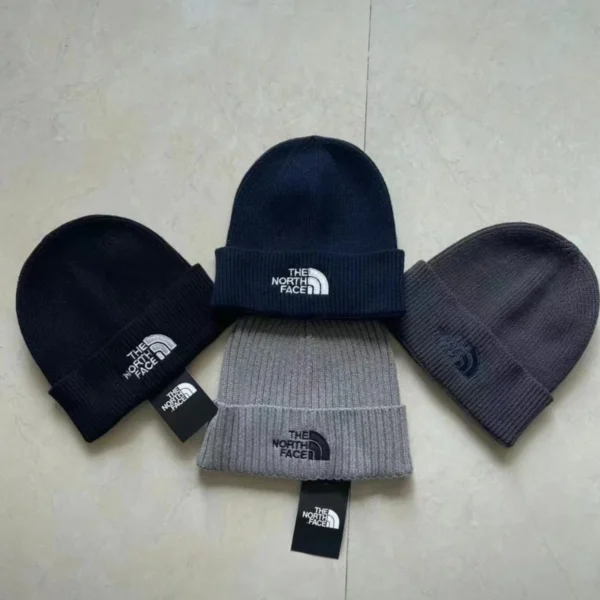 Bonnet Mixte The North Face – Maille Côtelée, Logo Brodé, 4 Coloris