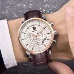 Montre Homme BENYAR 5104 Chronographe – Cadran Blanc, Or Rose, Cuir Marron Foncé