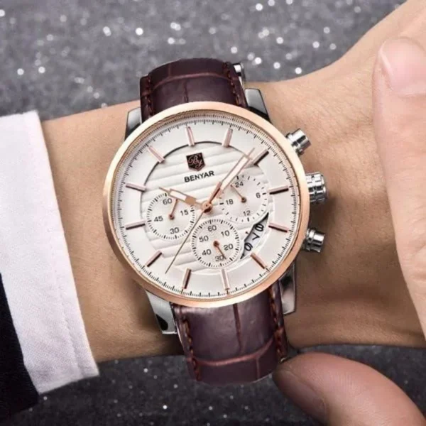 Montre Homme BENYAR 5104 Chronographe – Cadran Blanc, Or Rose, Cuir Marron Foncé
