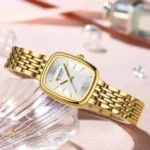 Montre Femme CURREN 9093 – Boîtier Rectangulaire Doré, Cadran Blanc
