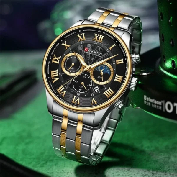 Montre Homme CURREN 8427 – Cadran Noir et Doré, Bracelet Bicolore Or et Argent