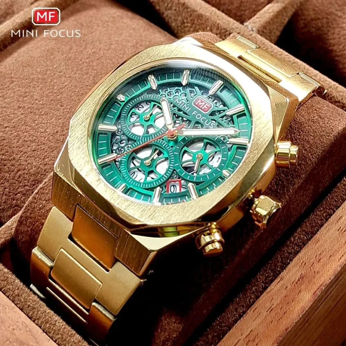 rewak-hd-7549 Montre Homme MINI FOCUS MF0411G Chronographe – Doré, Cadran Vert