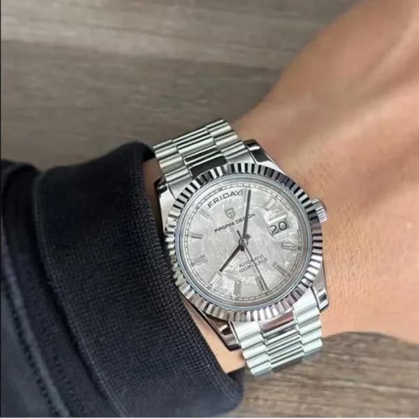 Montre Homme PAGANI DESIGN Automatique – Cadran Argenté, Lunette Cannelée, Bracelet Jubilé